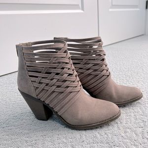 Unique Fergalicious tan woven booties size 8